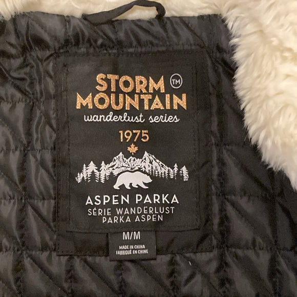 Ladies Storm Mountain Winter Parka Size Medium - Picture 7 of 11